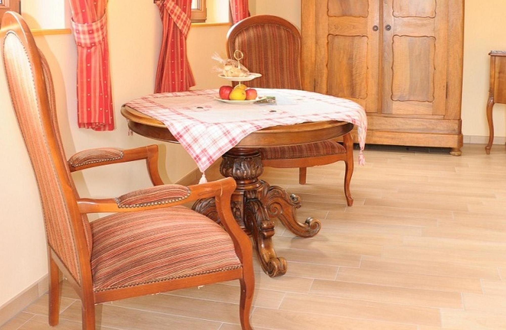 La Ferme De Louise Bed & Breakfast Hohengoeft Dış mekan fotoğraf