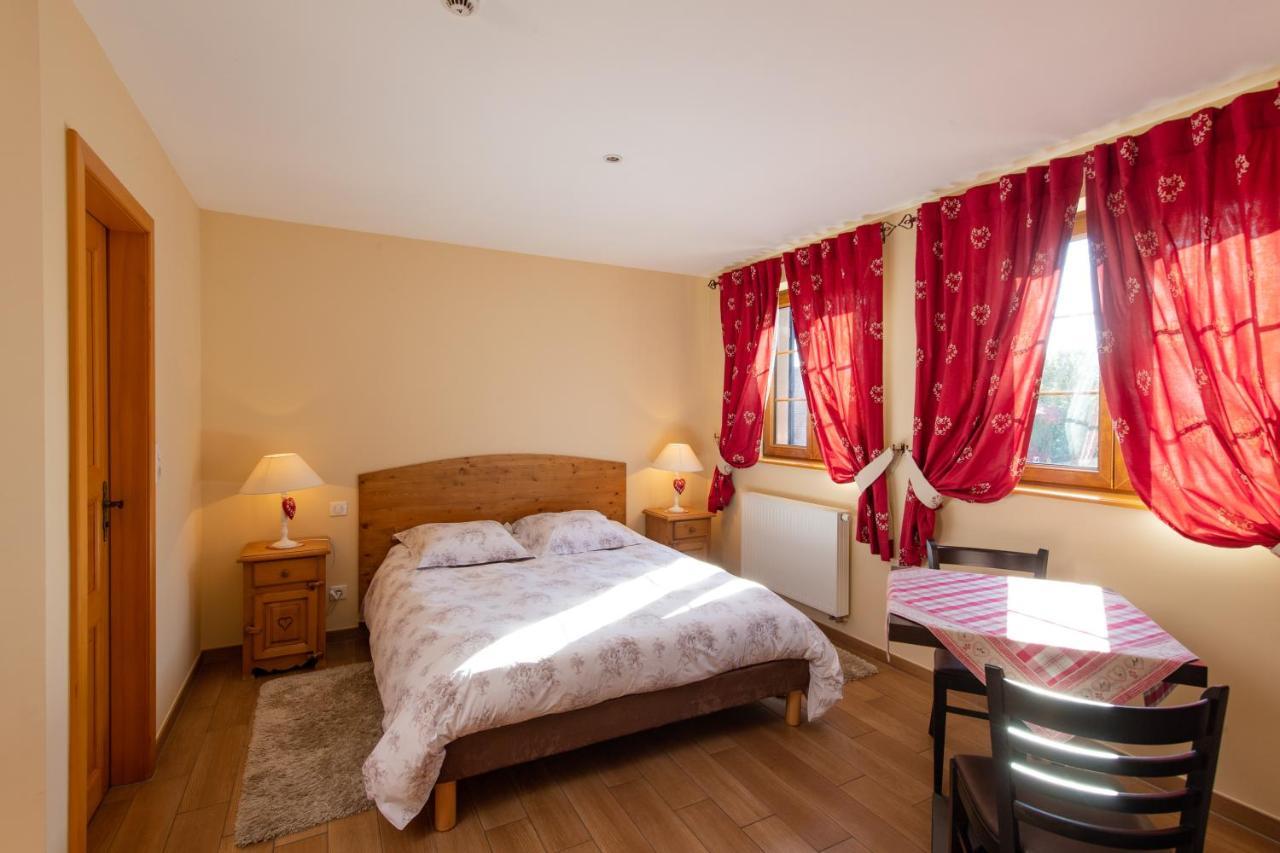 La Ferme De Louise Bed & Breakfast Hohengoeft Dış mekan fotoğraf